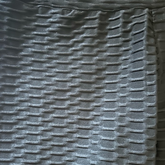 New Mix Athletic Set - Picture 4 of 8